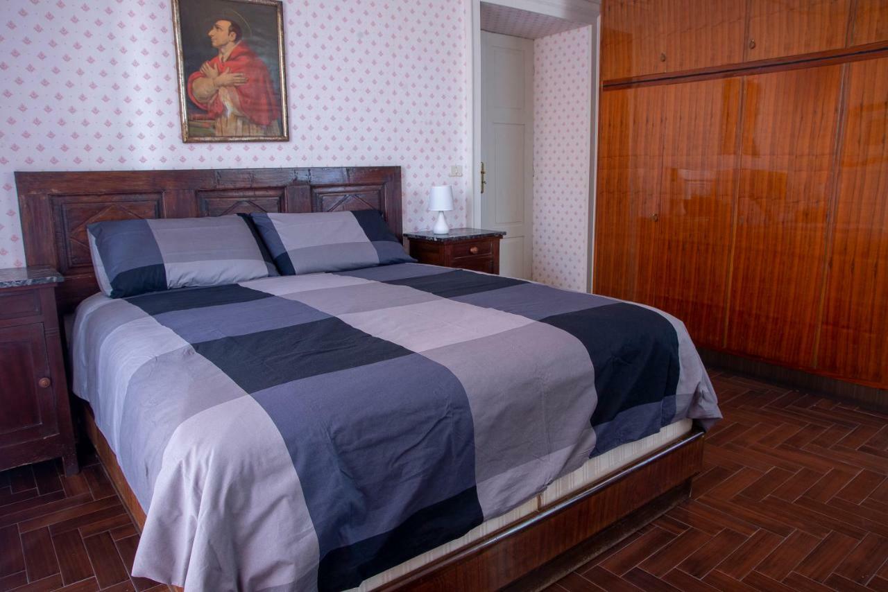Bed & Roses Meni Apartment La Morra Exterior photo
